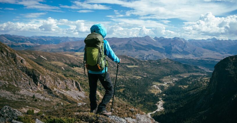 Quali scarponi da trekking alti scegliere per la montagna in primavera? Panoramica delle novità