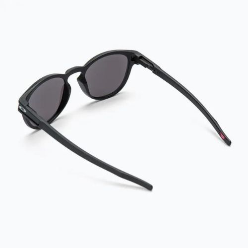 Occhiali da sole Oakley Latch nero opaco/nero Prizm