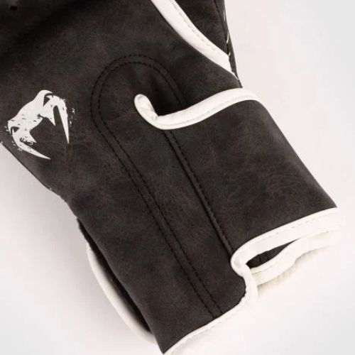 Venum GLDTR 4.0 guanti da boxe uomo nero VENUM-04145