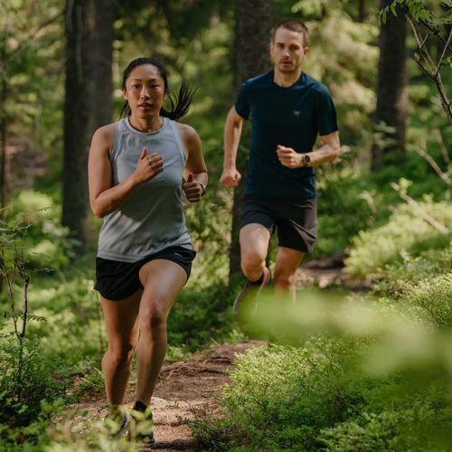 Orologio Suunto 9 Peak Pro in titanio sabbia SS050808000