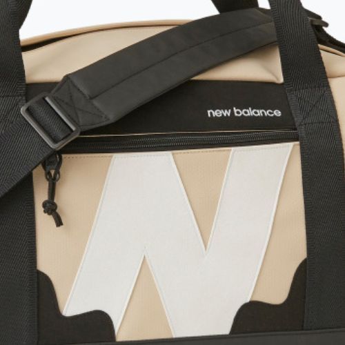 Borsa da allenamento New Balance Legacy Duffel 32 l tm crema
