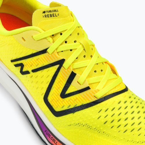 New Balance FuelCell Rebel v3 scarpe da corsa uomo pino cosmico