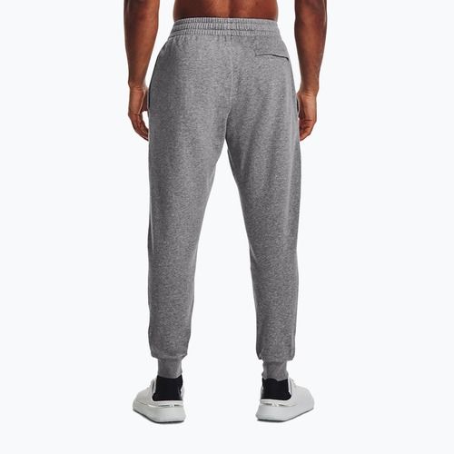Pantaloni Rival Fleece Joggers di Under Armour da uomo in castlerock, erica chiara/bianco