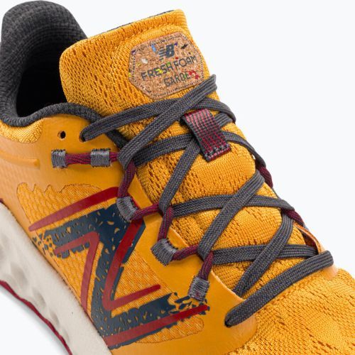 Scarpe da corsa New Balance Fresh Foam Garoé giallo uomo