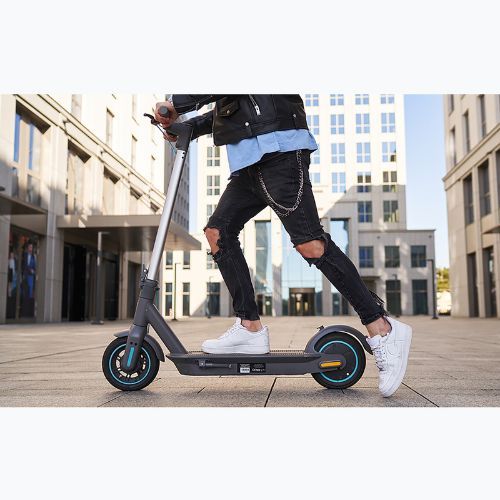 Scooter elettrico Motus Scooty 10 2023 grigio