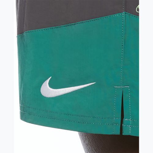 Pantaloncini da bagno bicoastali da uomo Nike Multi Logo Vortex 5" Volley