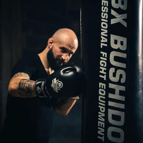 DBX BUSHIDO ARB-407 guanti da boxe bianco/nero