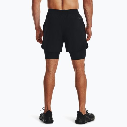Pantaloncini Under Armour Peak Woven 2in1 da uomo nero/nero