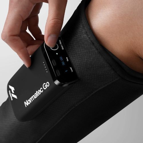 Dispositivo di rigenerazione delle gambe Normatec Go nero