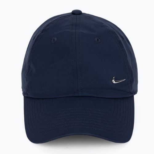 Cappello da baseball Nike Dri-Fit Club Unstructured Metal Swoosh mezzanotte marina/argento metallico