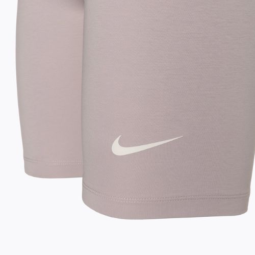 Pantaloncini Nike Sportswear Classic a vita alta 8" Biker da donna, viola platino/veloce