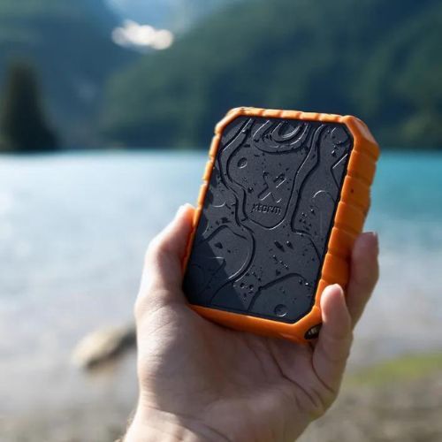 Powerbank Xtorm Rugged Pro 20000 mAh 20W nero/arancione