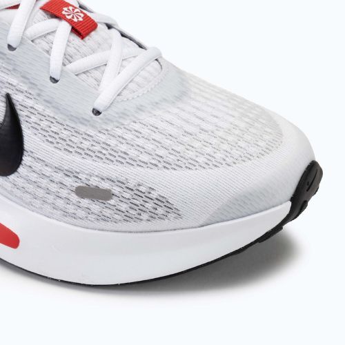Scarpe da corsa da uomo Nike Journey Run bianco/rosso fuoco/grigio cemento/nero