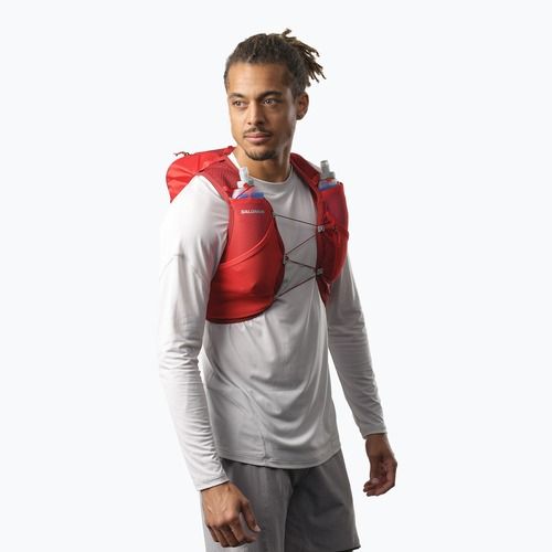 Salomon Active Skin 8 set rosso dalia/gilet da corsa ad alto rischio