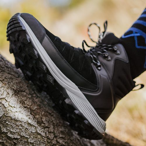 Scarpe da trekking da uomo KADVA Ascent Mid WaterProof nere