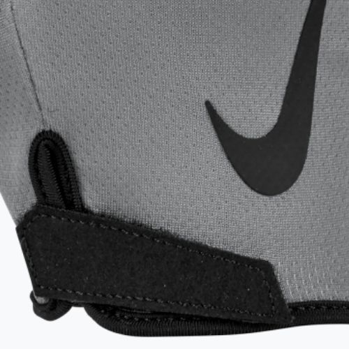 Guanti da allenamento da uomo Nike Gym Essential FG 2.0 cool grey/nero/nero