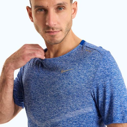 Maglia da corsa Nike Dri-Fit Rise 365 Uomo, colore nero e royal