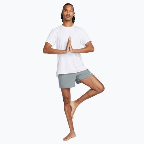 Pantaloncini da uomo Nike Dri-Fit Challenger 7" Slip-Lined grigio fumo/grigio fumo/nero