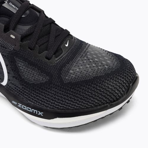 Scarpe da corsa da donna Nike Vomero 17 nero/bianco