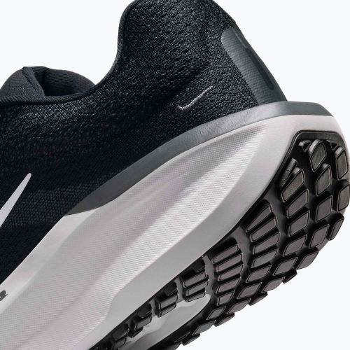 Scarpe da corsa da donna Nike Winflo 11 nero/bianco