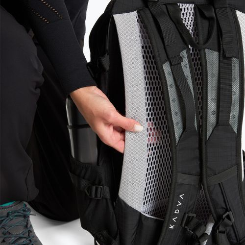 Zaino da trekking KADVA Okole 25 l nero