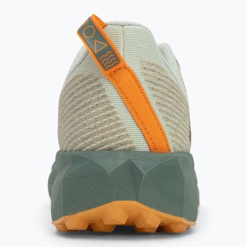 Scarpe da corsa New Balance FuelCell Venym calcium da donna