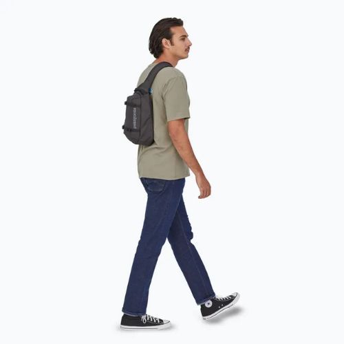 Zaino a spalla Patagonia Atom Sling 8 l nero