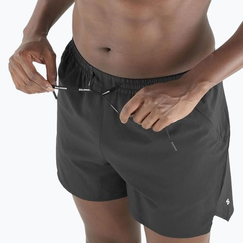Pantaloncini da corsa Salomon SHAKEout Core 5" nero profondo da uomo