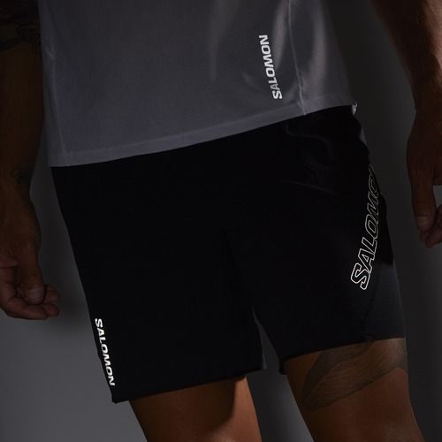 Pantaloncini da corsa Salomon Sense Aero 7'' uomo nero profondo