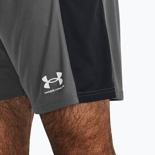 Pantaloncini da calcio Under Armour Challenger da uomo castlerock / bianco