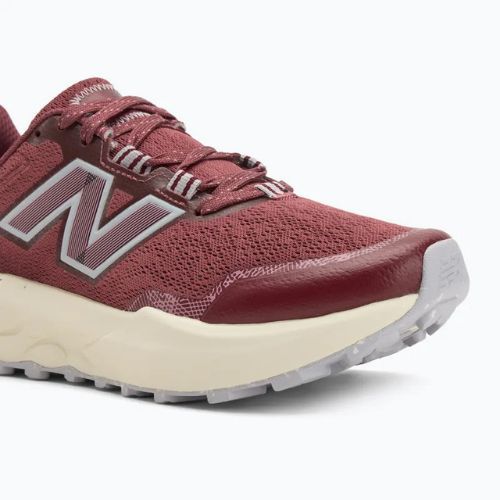 Scarpe da corsa da donna New Balance Fresh Foam Garoe V2 bordeaux lavato