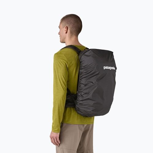 Zaino da trekking Patagonia Terravia 28 l nero