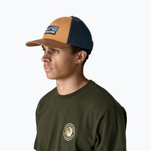 Patagonia P-6 Logo LoPro Trucker berretto da baseball talon oro