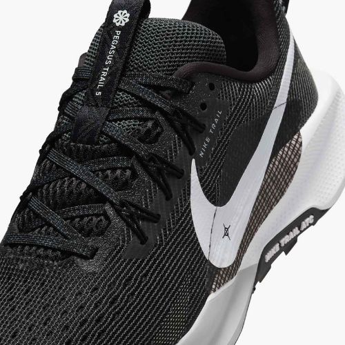 Nike Pegasus Trail 5 donne scarpe da corsa nero / bianco / antracite / lupo grigio