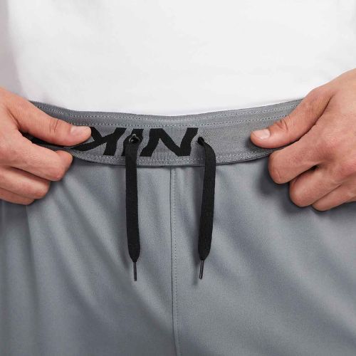 Pantaloni Nike Totality Dri-Fit da uomo grigio fumo/nero