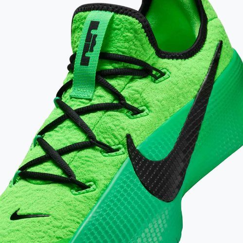 Scarpe da ginnastica uomo Nike LeBron TR 1 green strike/fir/green shock