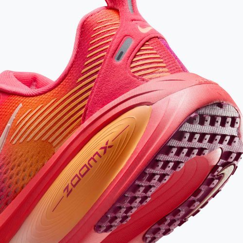 Scarpe da running donna Nike Vomero 18 SE ember glow/sweet beet/marrakesh/washed coral
