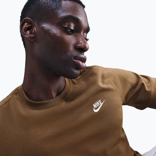 T-shirt uomo Nike Sportswear Club mosswood brown