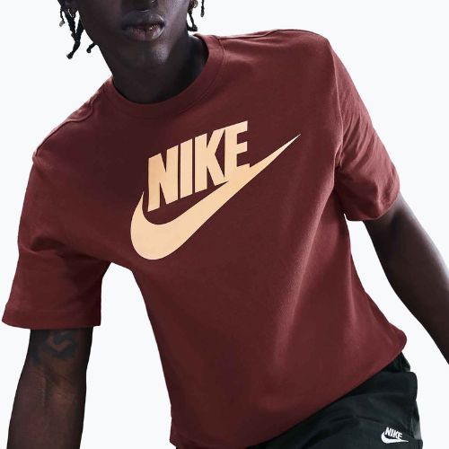 T-shirt uomo Nike Sportswear dark team red