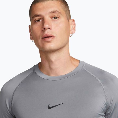 T-shirt da allenamento uomo Nike Pro Dri-Fit Tight Fitness smoke grey/black