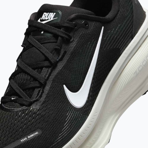 Scarpe da running uomo Nike Vomero 18 black/coconut milk/summit white
