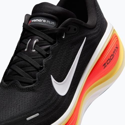Scarpe da running uomo Nike Vomero Plus black/bright crimson/sail/white