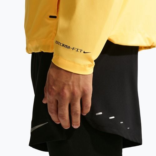 Giacca da running uomo Nike AeroSwift Storm-Fit Aerogami university gold/citron pulse/black
