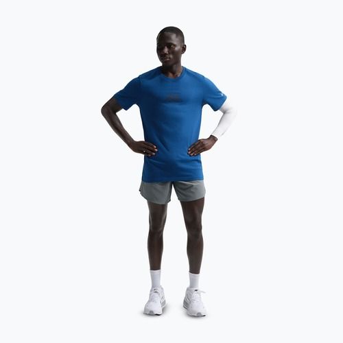 Pantaloncini da running da uomo Nike Stride Dri-Fit Brief-Lined 7" smoke grey