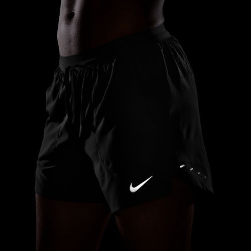 Pantaloni corti da uomo Nike Stride Dri-Fit foderati 5"