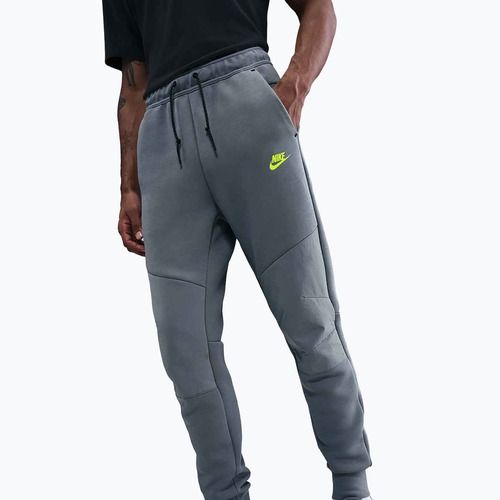 Pantaloni da uomo Nike Tech Joggers cool grey/cool grey/volt