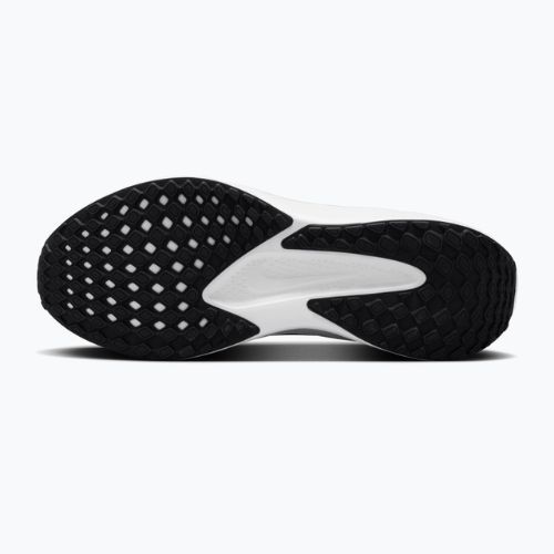 Buty do biegania męskie Nike Quest 6 black/iron grey/white