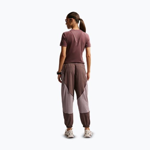 Pantaloni da running donna Nike Swift UV Repel Mid-Rise tattoo/light violet ore