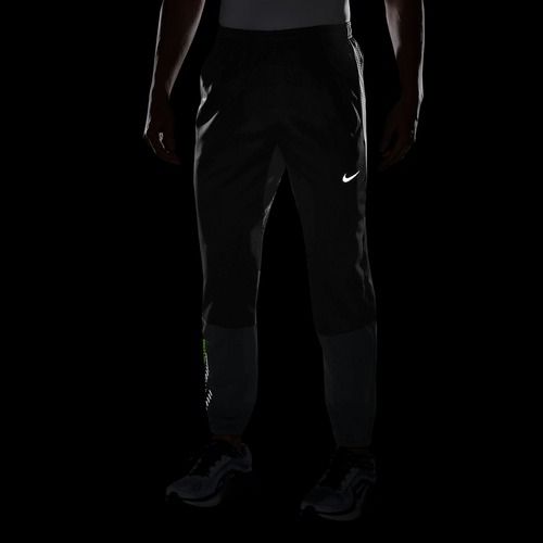 Pantaloni da running uomo Nike Challenger Therma-Fit Winterized light smoke grey