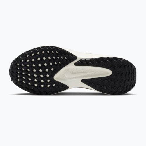 Scarpe da running donna Nike Quest 6 light khaki/sail/metallic gold/off black